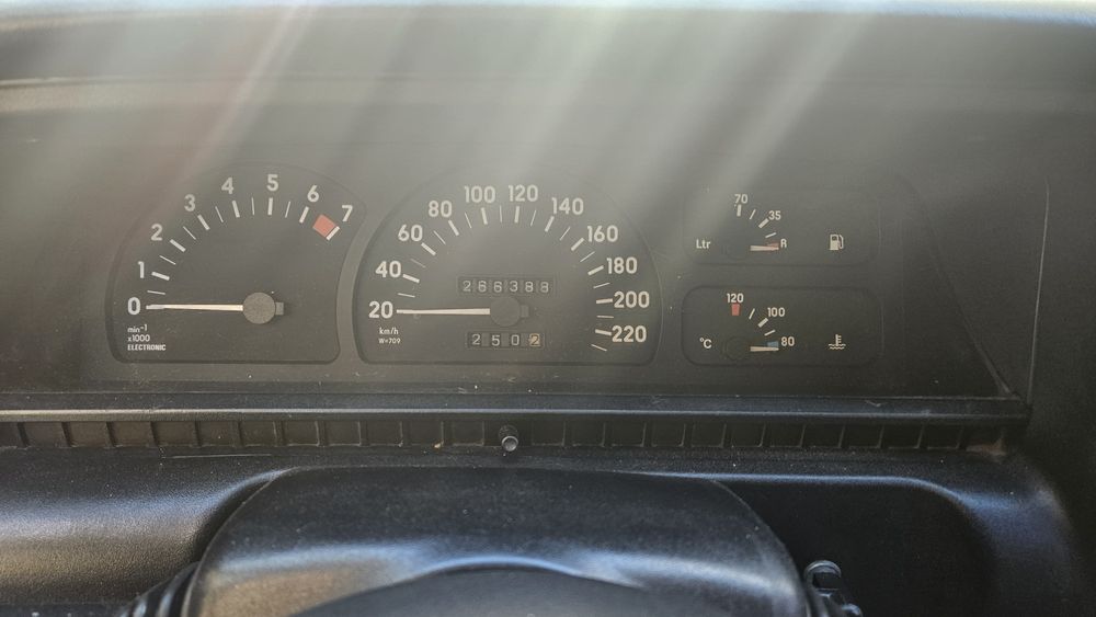 Opel Omega A Caravan