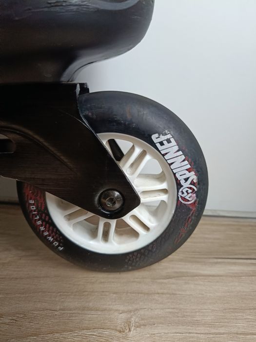 Rolki Powerslide Imperial Supercruiser 110 rozmiar 43-44 - Black Crims