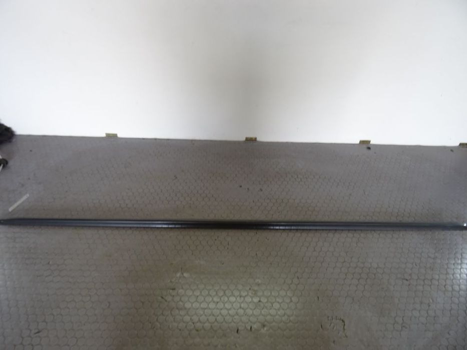 LZ7S listwa progowa prawa Sline Audi A4 B9 8W czesci