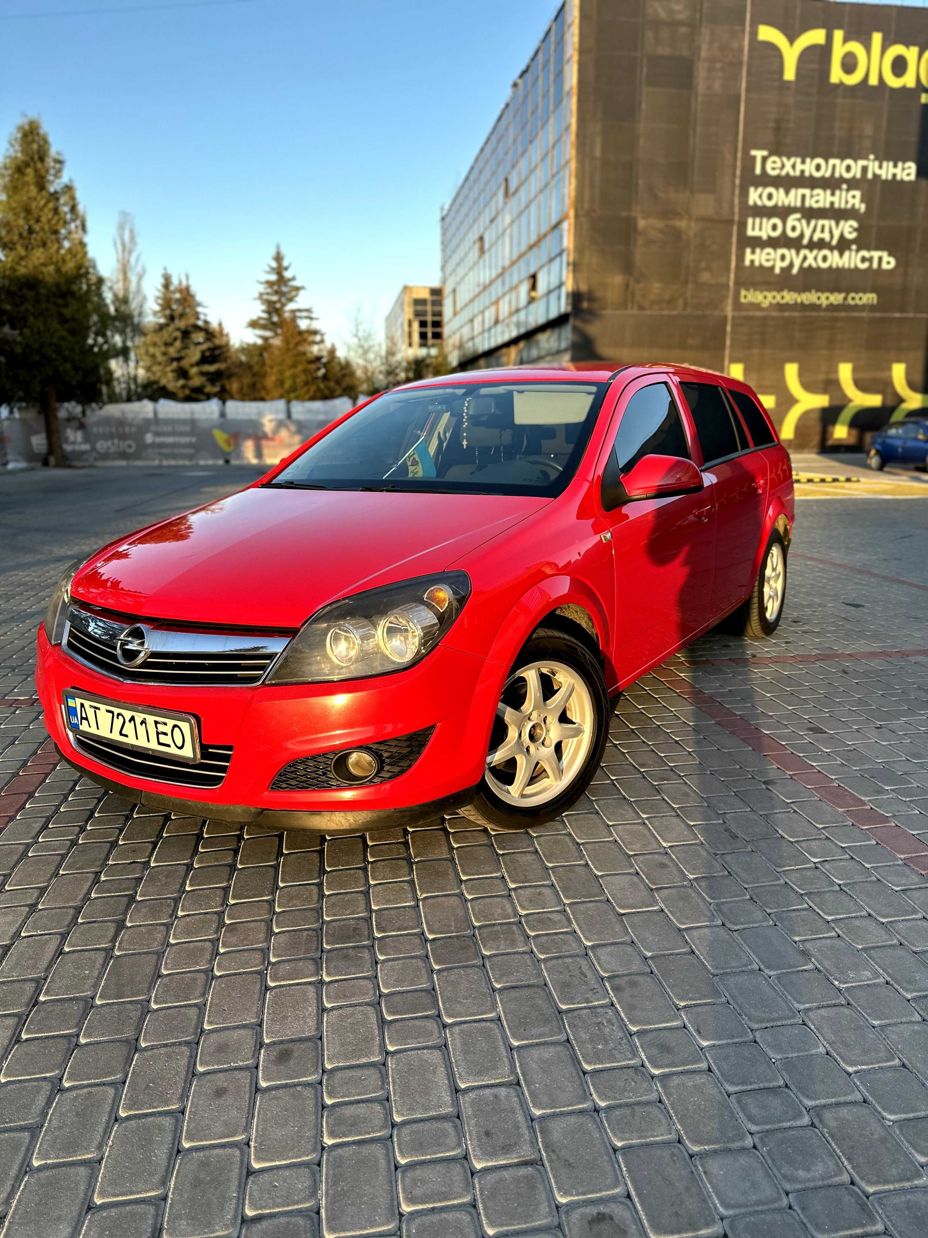 Opel Astra H 2011