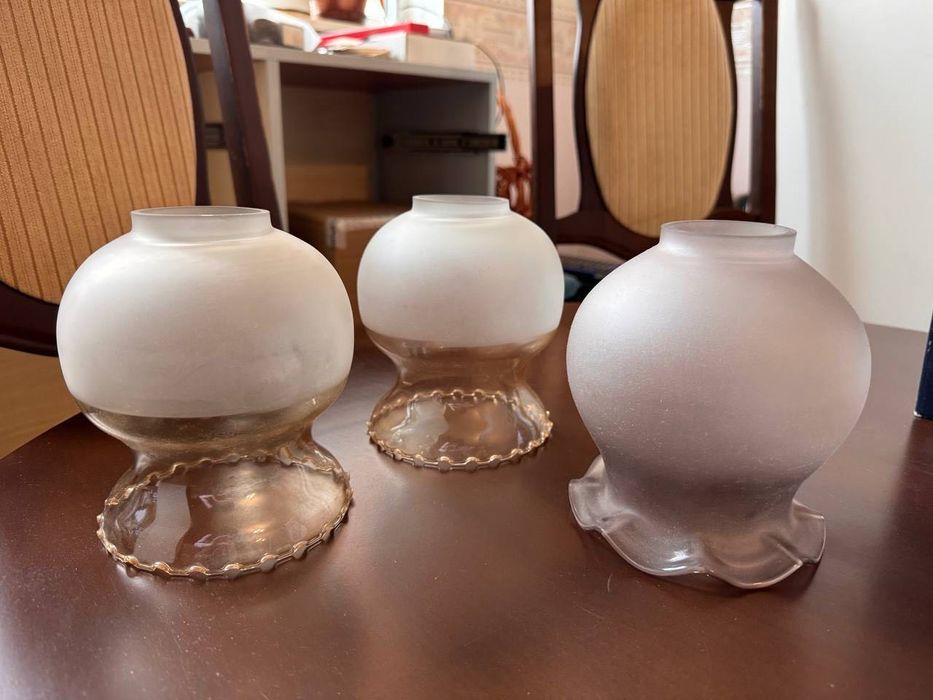 Плафони з різьбою вуличні і для світильників люстри