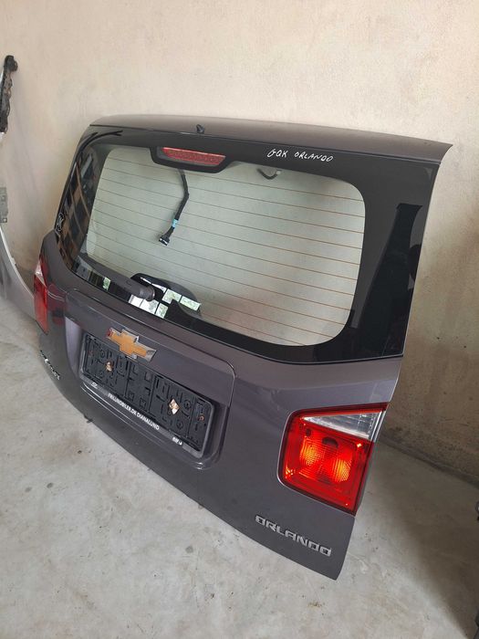 Klapa bagażnika Chevrolet Orlando kod GQK