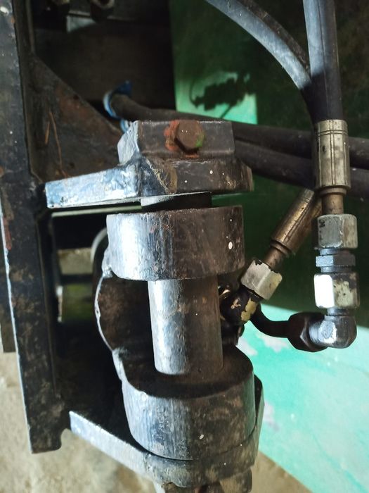 Szufla hydrauliczna na karetkę wózka widłowego