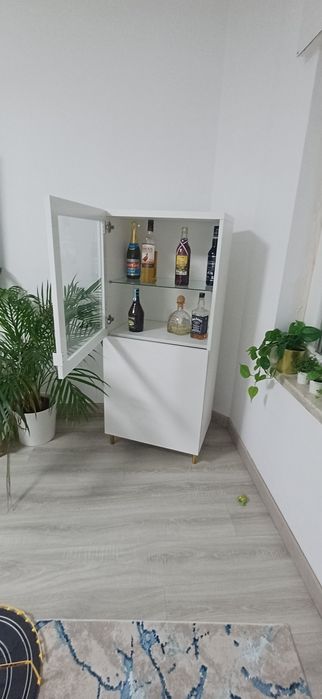 Movel Ikea vitrine