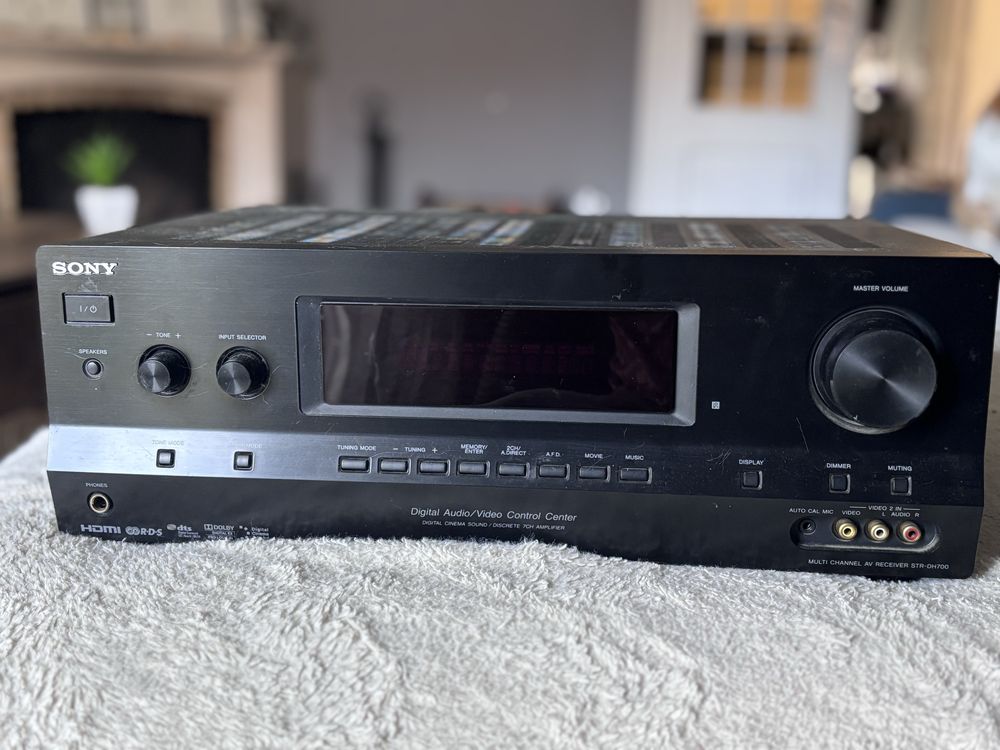 Receiver Sony STR-DH700 com comando original – Excelente estado!