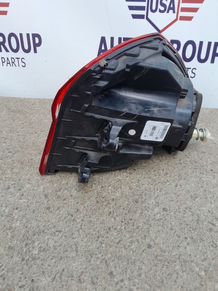 Фонарь Passat B8 nms