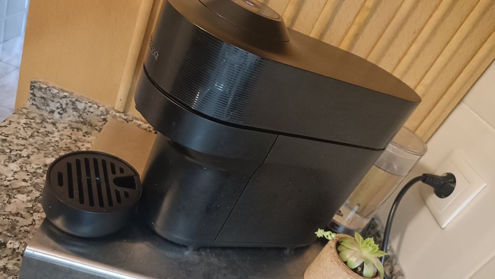 Máquina Nespresso Vertuo Pop