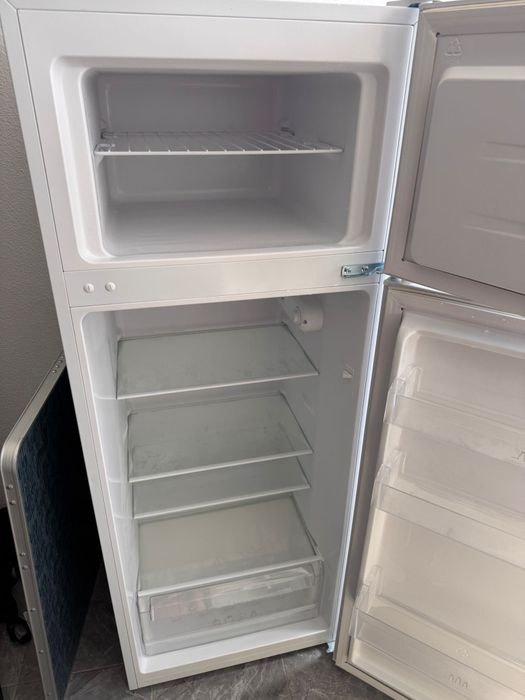 Frigorífico geladeira Kunft nova