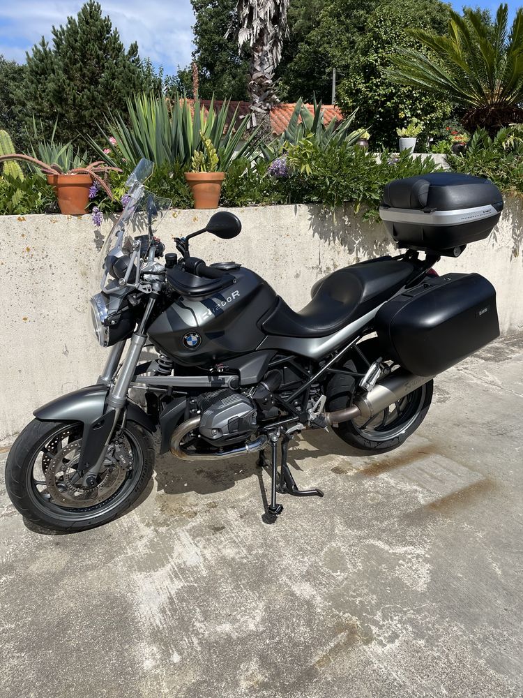 BMW R1200R como nova