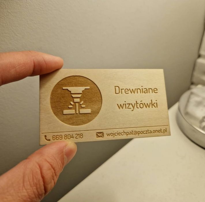 Drewniane wizytówki QR komplet 50 sztuk