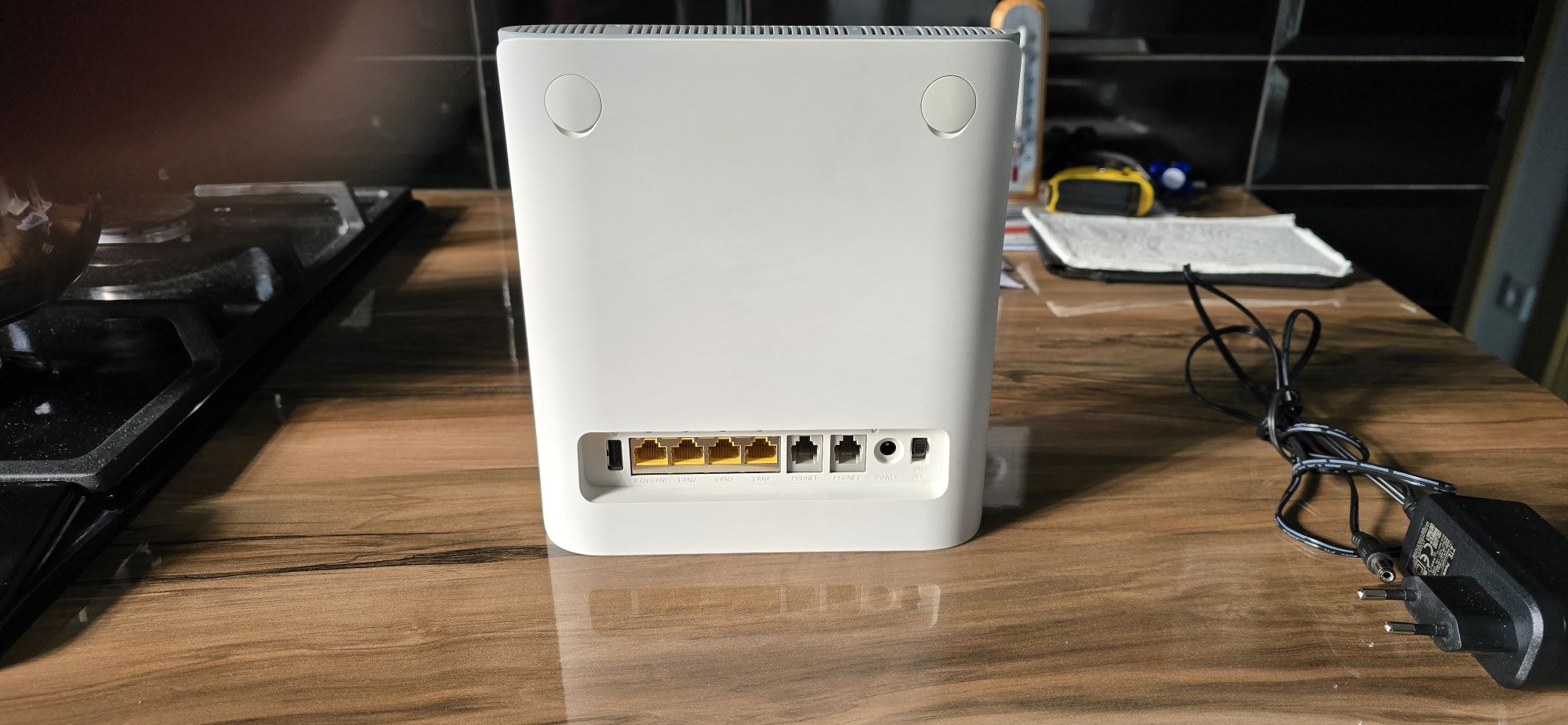 Router ZTE MF 286R w super stanie jak nowy !!!