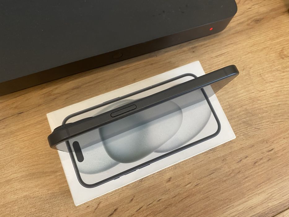 iPhone 15 128GB stan idealny, jak nowy!