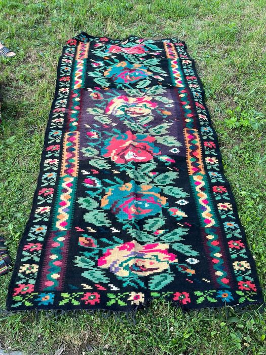 Килим гуцульський давній