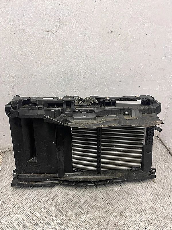 Pas Chlodnice Komplet Peugeot 208 Ii Opel Corsa F