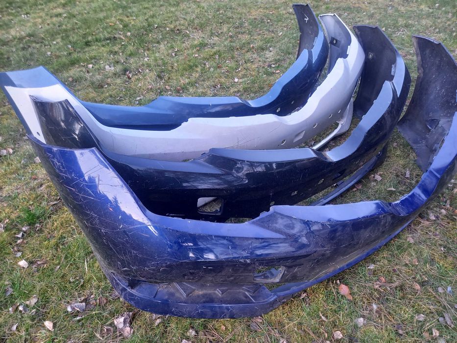 Zderzak przód przedni toyota auris II , auris 2 lift - Warszawa
