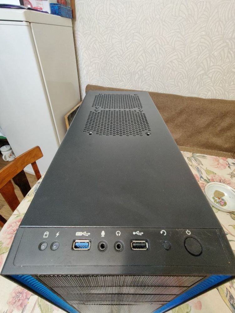 Корпус Пк deepcool Tesseract +1 вентилятор
