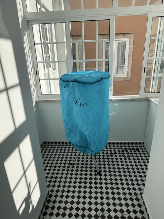 Vendo secador de Roupa Laifo