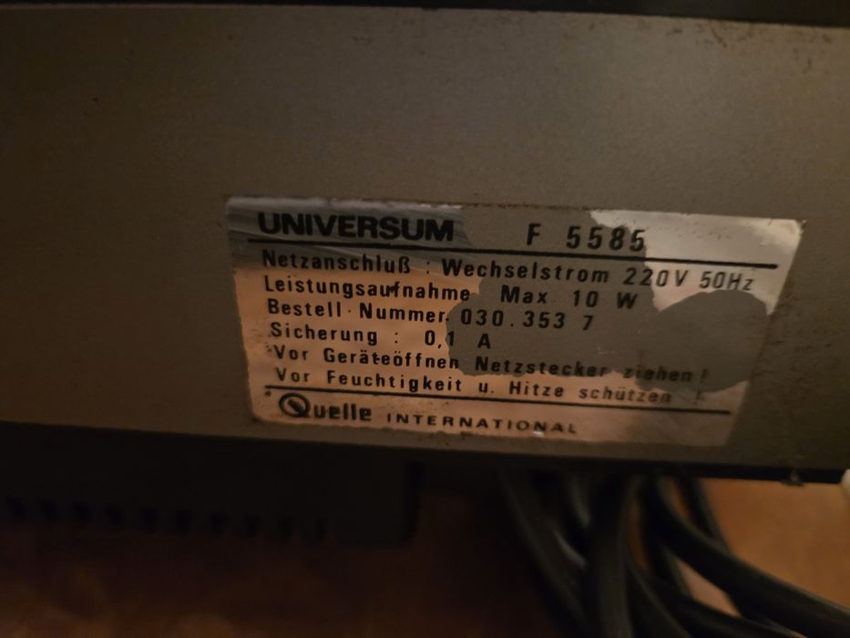 Gramofon Universum F5585