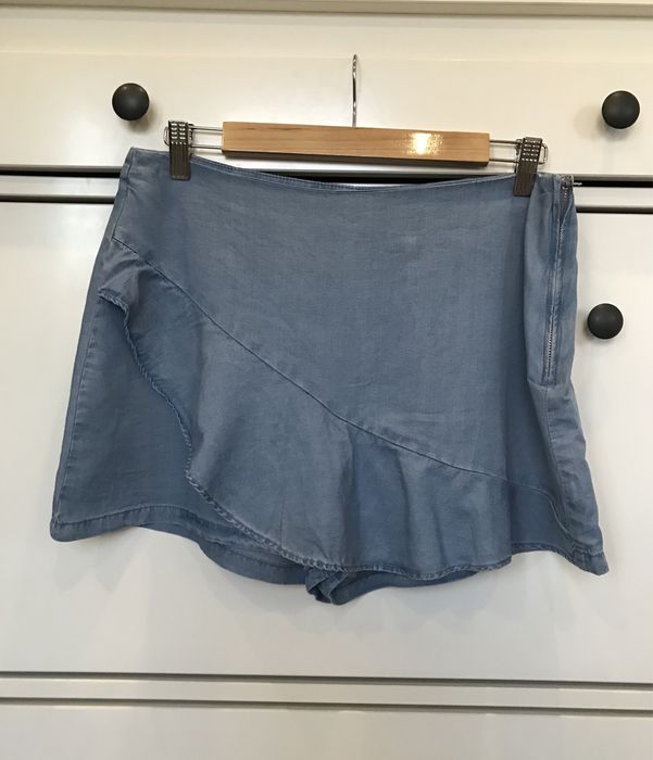 Zara jeansowe spódnicospodnie z falbanką L