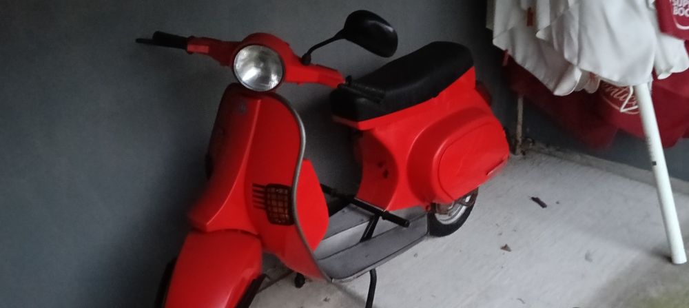Vespa PK 50 em muito bom estado
