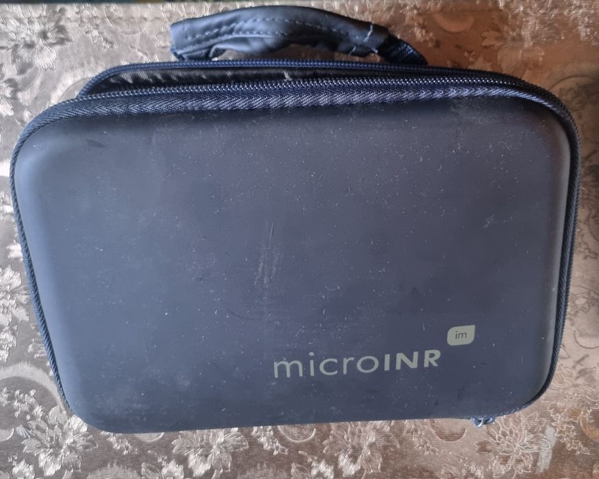 Aparat do kontroli krzepliwości krwi microINR