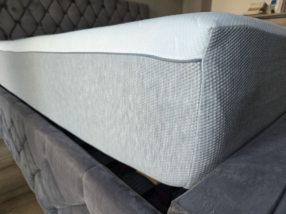 Materac Piankowy 180x200x26 Jysk