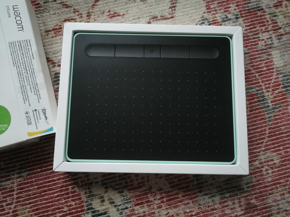 Графічний планшет Wacom Intuos S Bluetooth Фісташковий