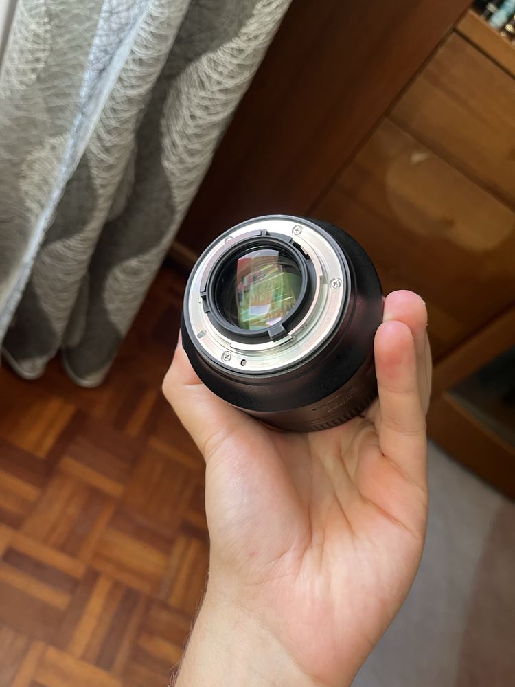 Nikon AF-S Nikkor 85mm f/1.8G Como Nova