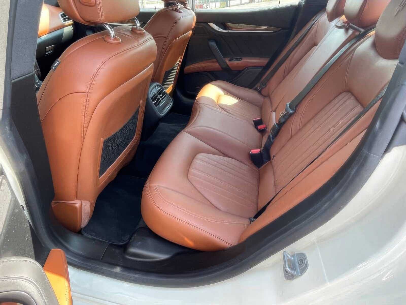 2020 Maserati Ghibli GranLusso