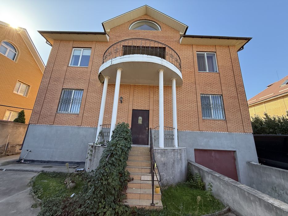 Продажа добротного дома на Перегоне.