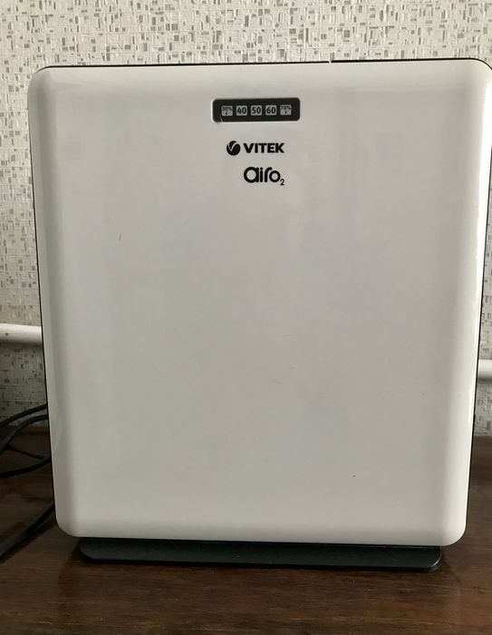 Очищувачі та зволожувач повітря Vitek VT-1770 на 50 кв.м.