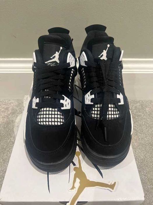 "Buty damskie Trampki" Jordan 4 Retro "White Thunder" 42