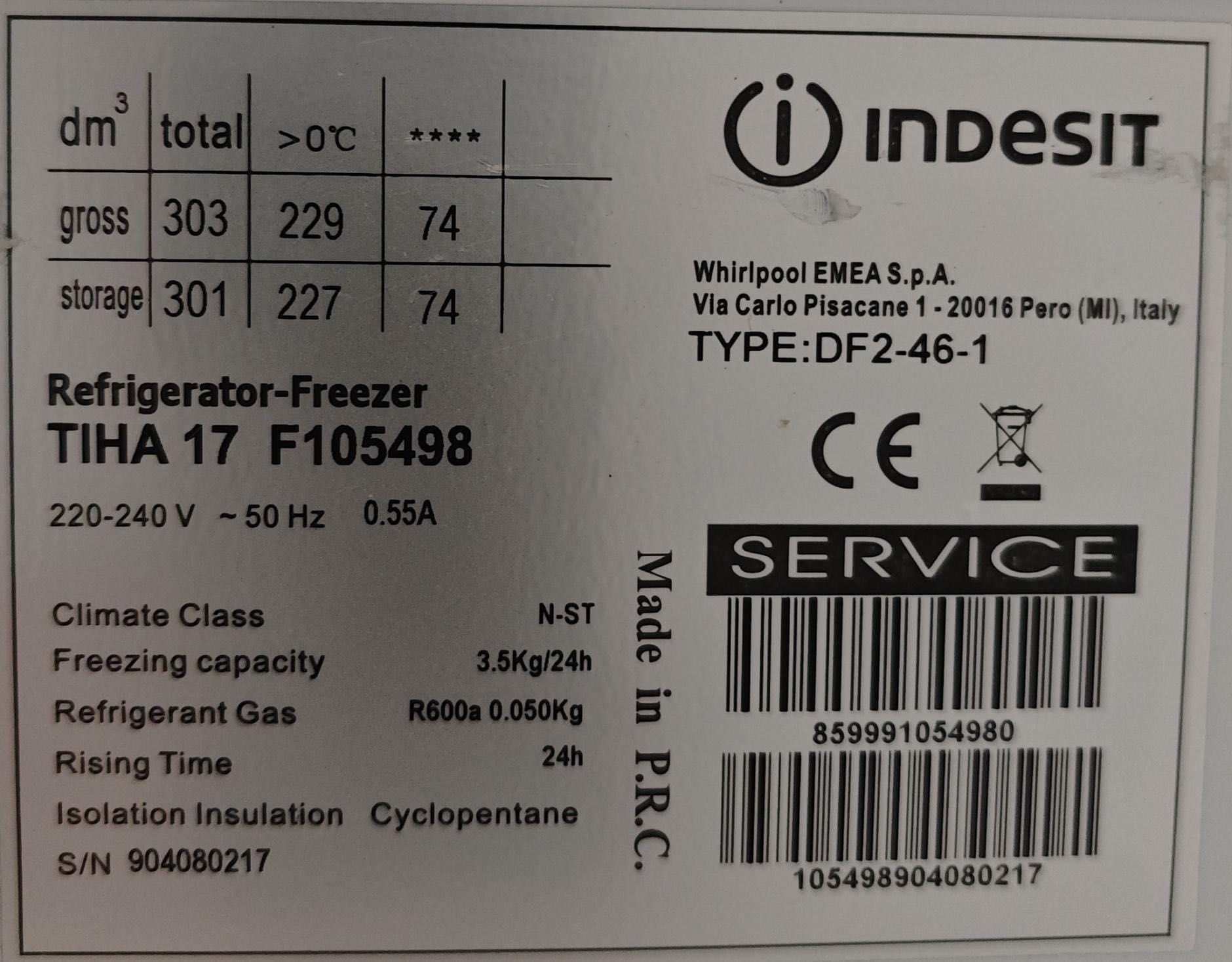Frigorífico com duas portas Indesit