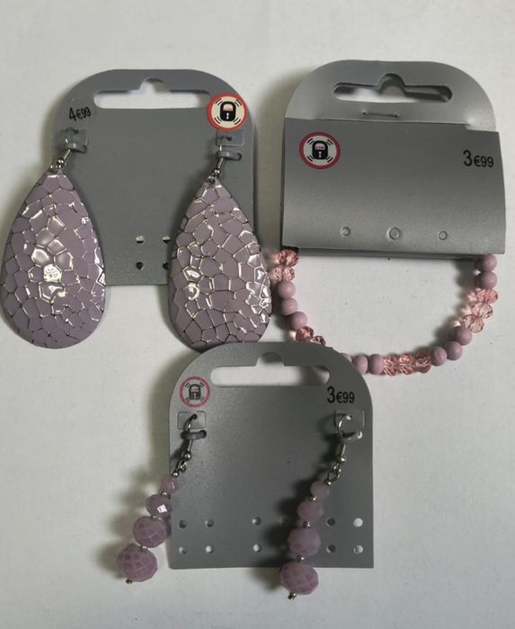 Zestawy biżuteri bransoletki + kolczyki +pierścionek