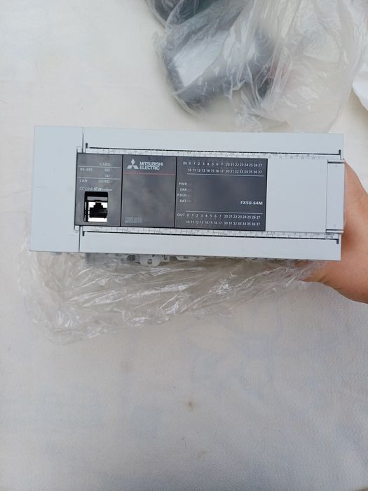 Контроллер Mitsubishi FX5U-64MR/DS семейства FX