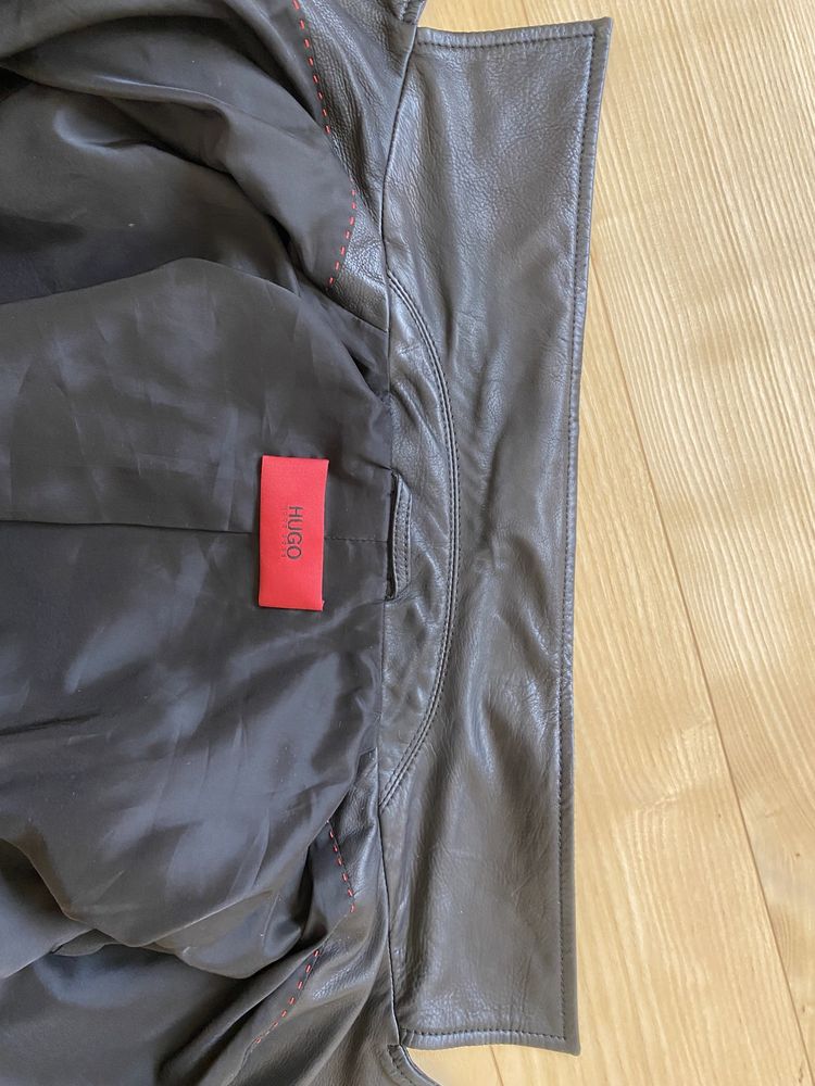 Кожана косуха жіноча hugo boss