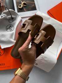 Жіночі шльопанці Hermes Oran Sandals коричневий h06 НОВИНКА