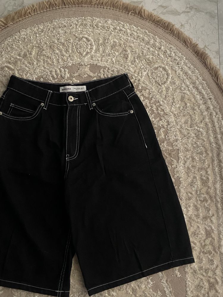 Шорти Bershka Skater M