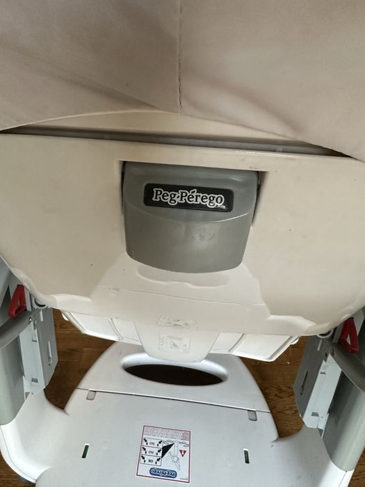 Стільчик-гойдалка peg perego