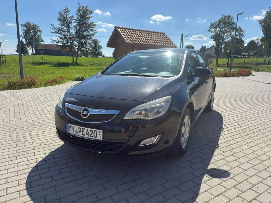 Opel Astra Sprzedam Opel Astra J 1.4 Turbo 140KM | 2011r | 150 000km|Stan idealny