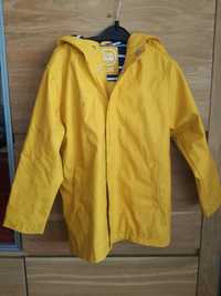 Żółty płaszczyk przeciwdeszczowy w stylu marynarskim. Rozmiar 116 cm