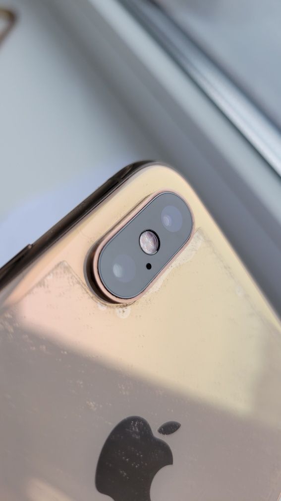 Iphone Xs 64 GB,Gold