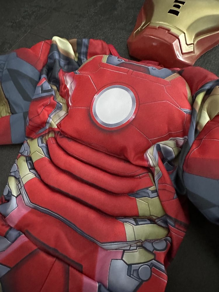 Iron Man 134 cm nowy strój z mięśniami i maską Transformers