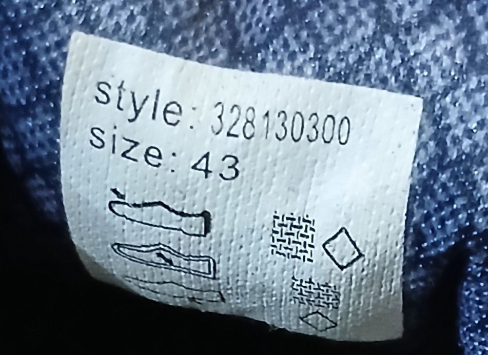 Tenisówki Tom Tailor -grsnstowe z brązowa skórą. Rozmiar wkładki 28cm