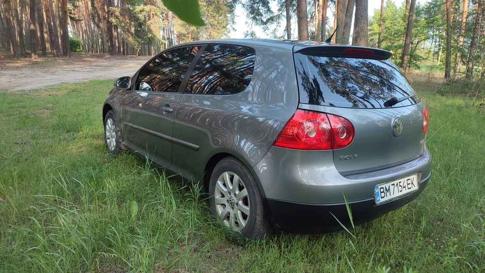 Продам Volkswagen golf 5