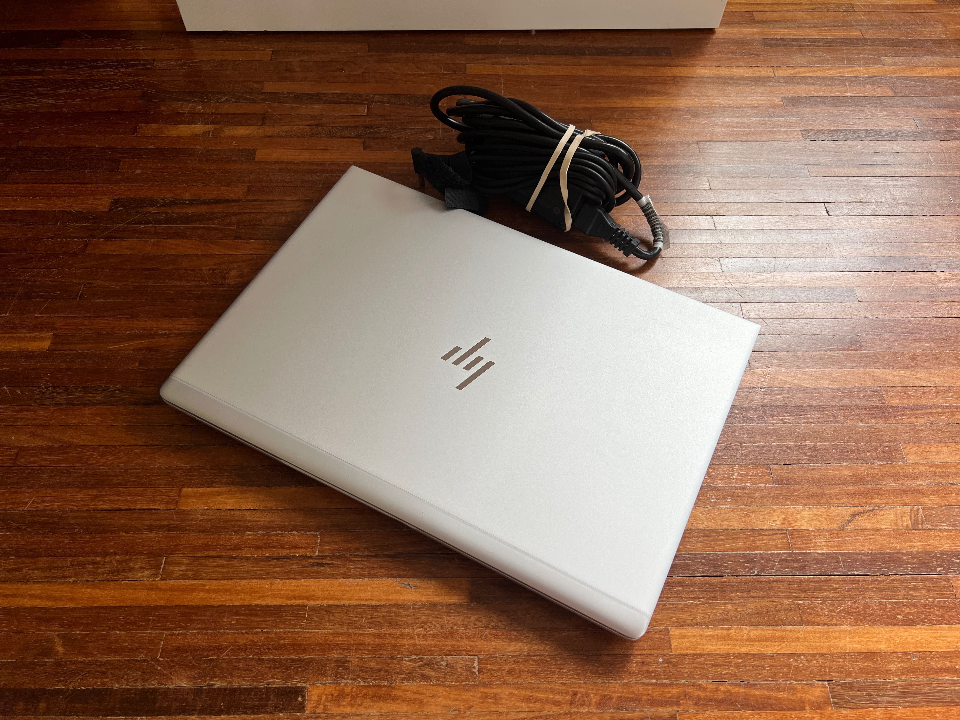 HP EliteBook 840 G5 procesor i5 8350U / 8GB RAM / 256GB SSD / FHD IPS