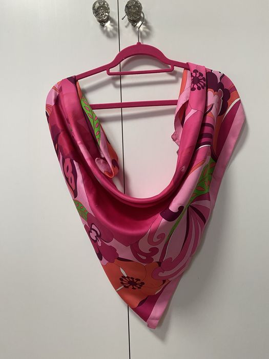 chusta kwadrat 88x89 cm