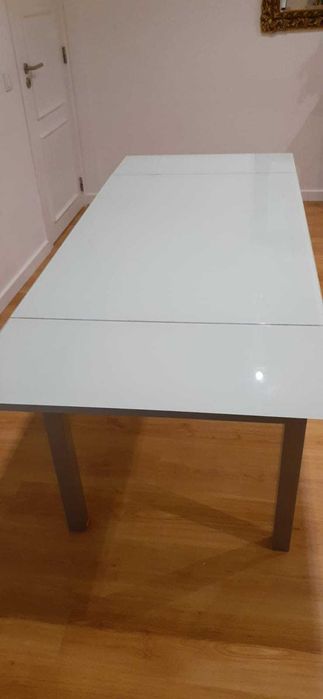 Mesa extensivel de vidro temperado com 4 cadeiras