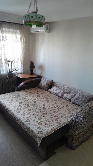 Сдам 1-комнатную квартиру посуточно Киев цент сердца Юность м.Чернигов-1-555.biz.ua