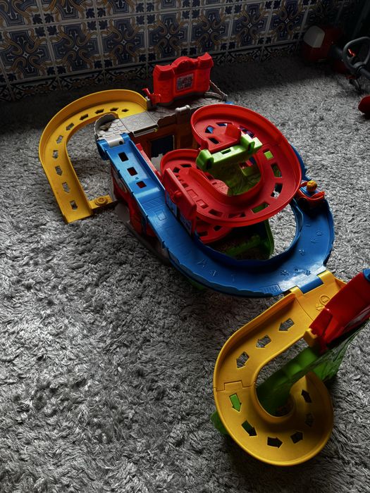 Pista de carros fisher price